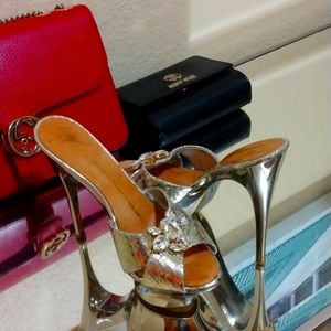 Giuseppe zanotti mules, The price is firm 125 dollars is 200%  , authentic